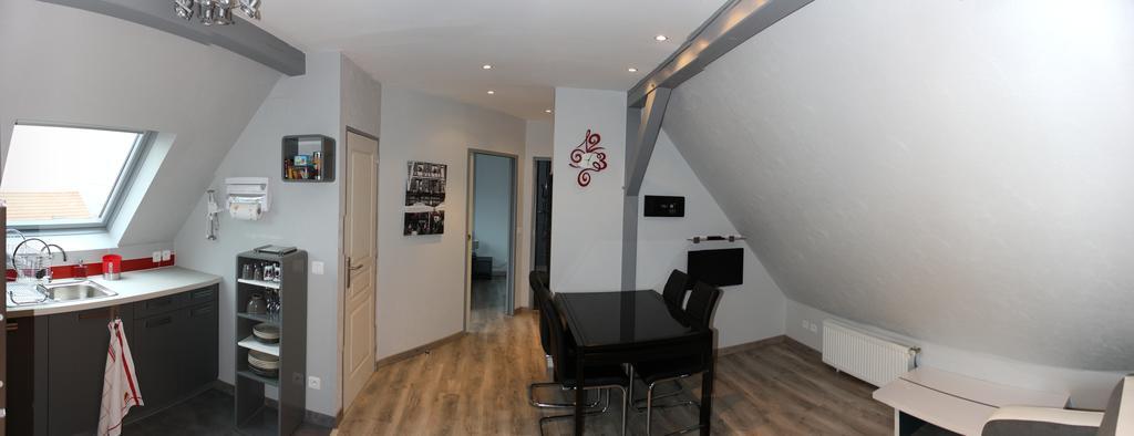 Des Dix Vins Apartment